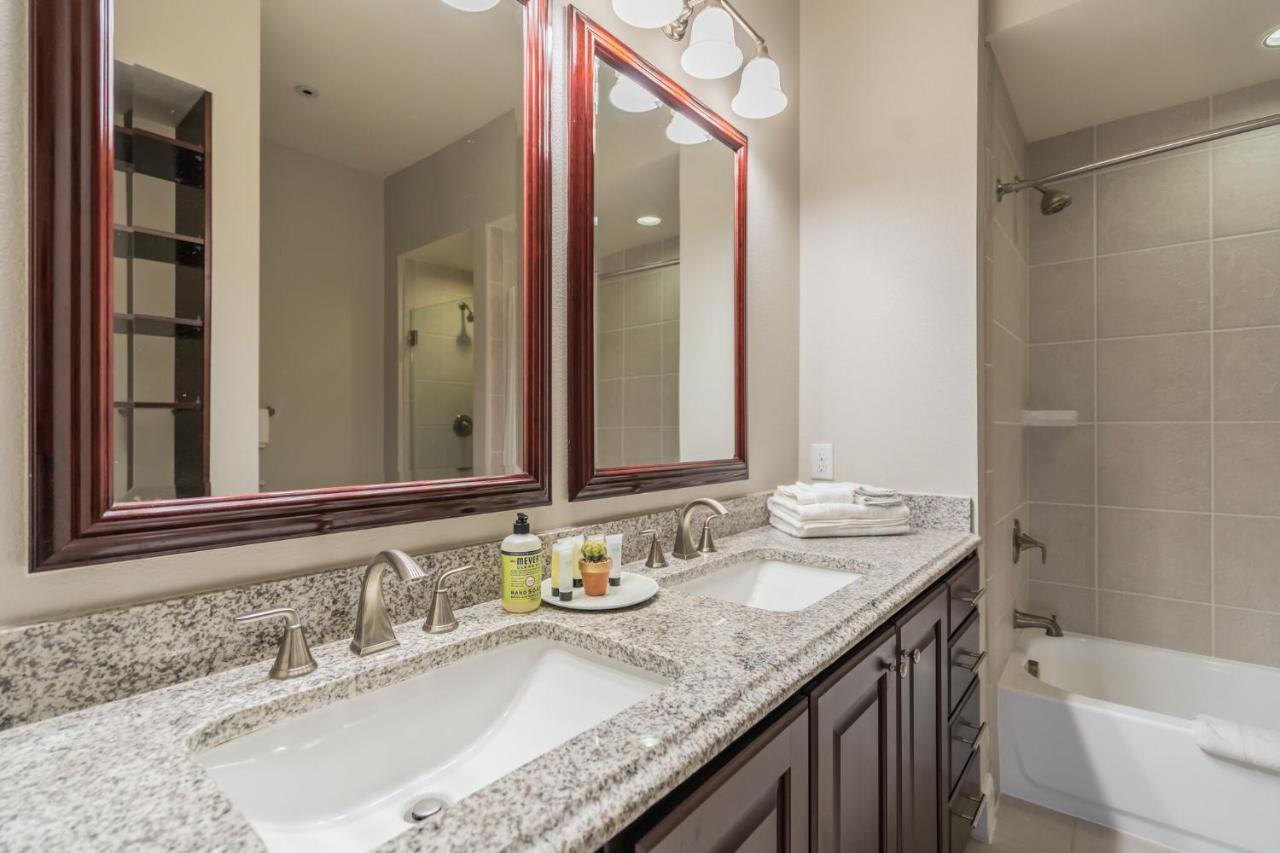 Newly Renovated 2-Bedroom Suite + Pool + Gym San Antonio Exterior foto